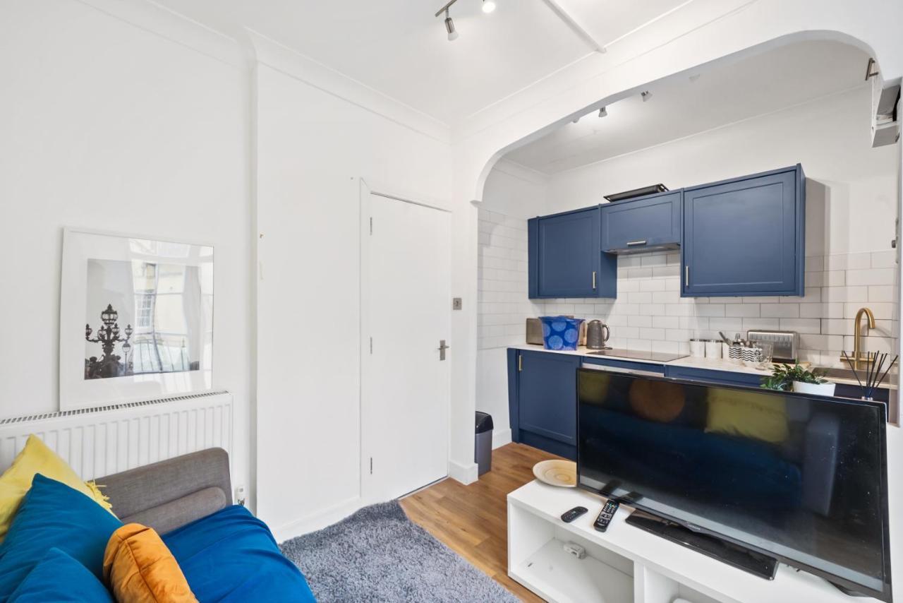 Modern One Bedroom Apartments In Brighton Exterior foto